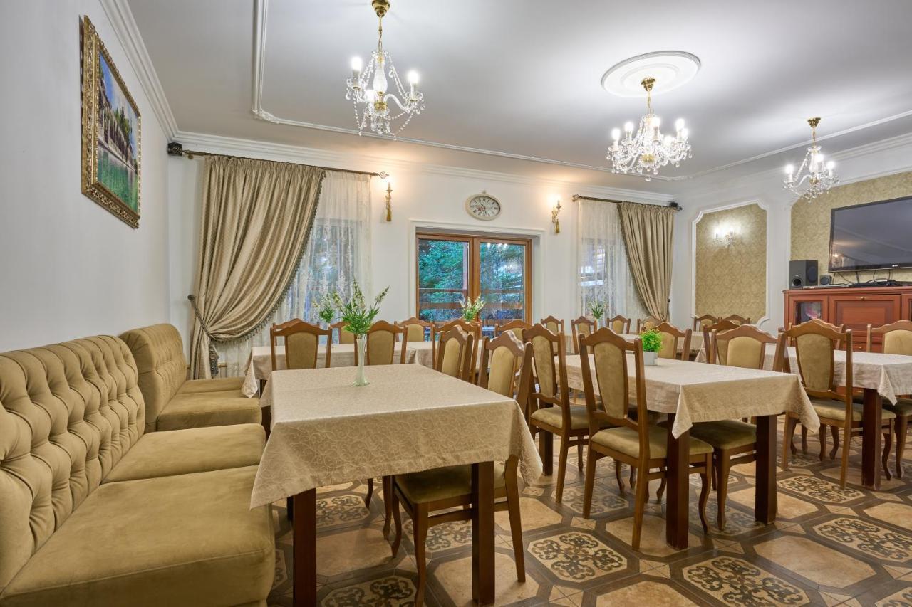 Tsaryna Sadyba Yablunytsya Ngoại thất bức ảnh